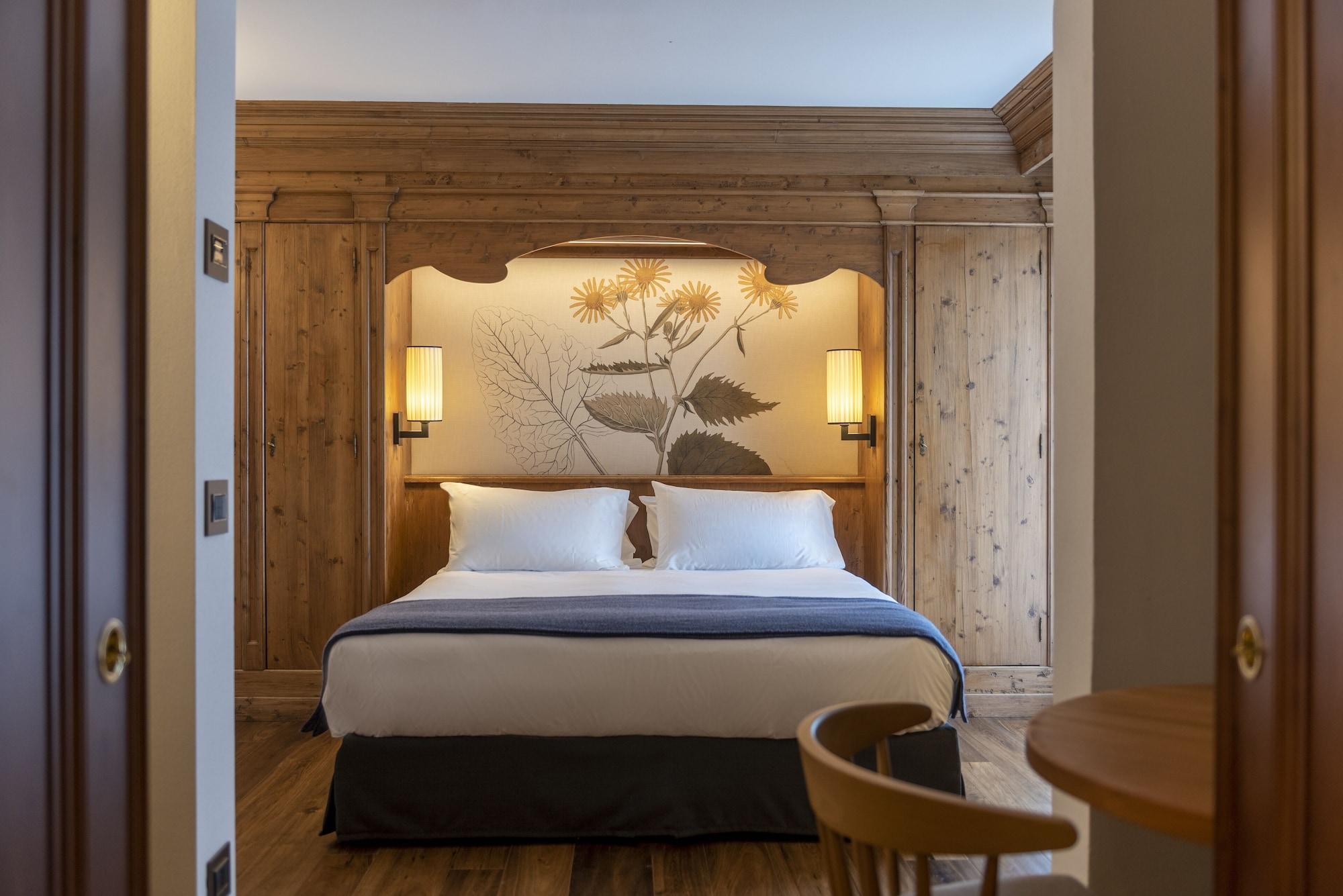 Faloria Mountain Spa Resort Cortina d'Ampezzo Bagian luar foto